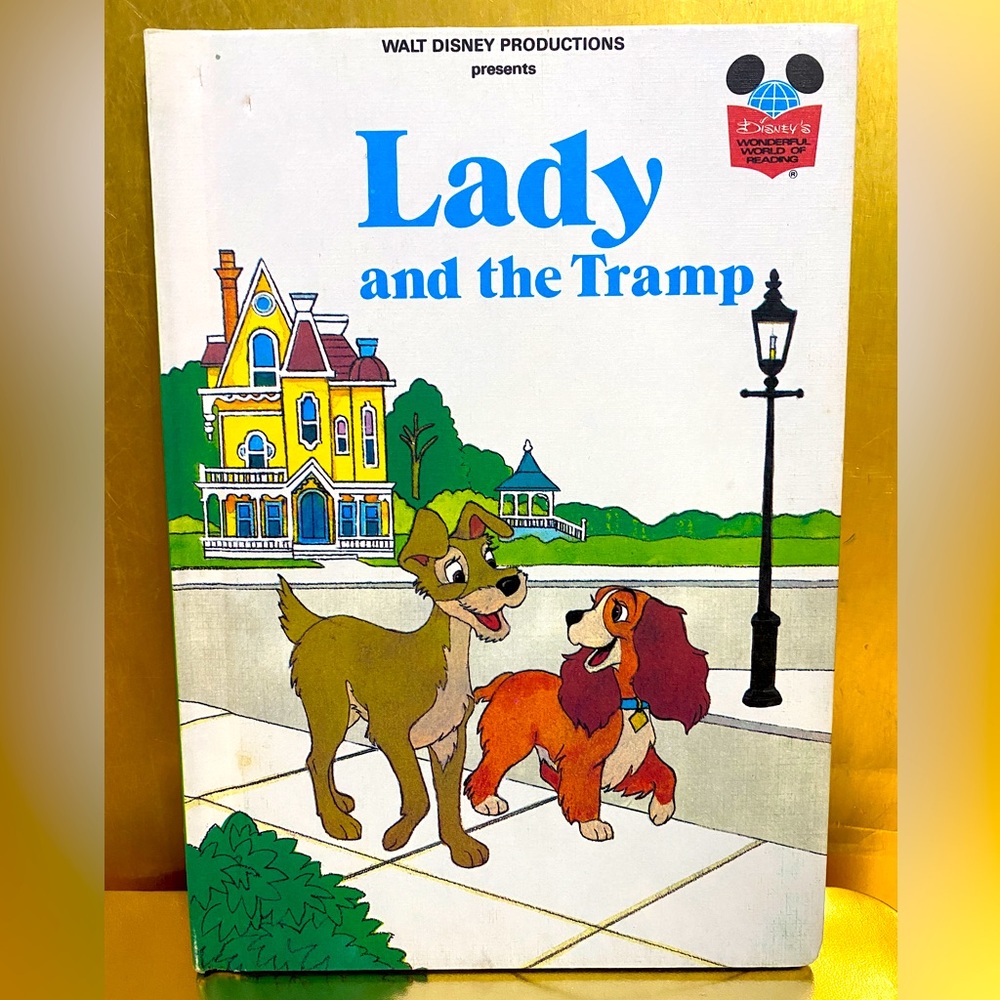 WALT DISNEY PRODUCTIONS PRESENTS LADY AND THE TRAMP VINTAGE 1981 HARDCOVER BOOK